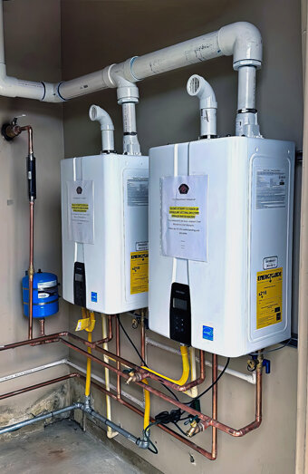 https://huntingdalehotwater.com.au/uploads/2025/06/thermostatic-water-systems-21158.jpg